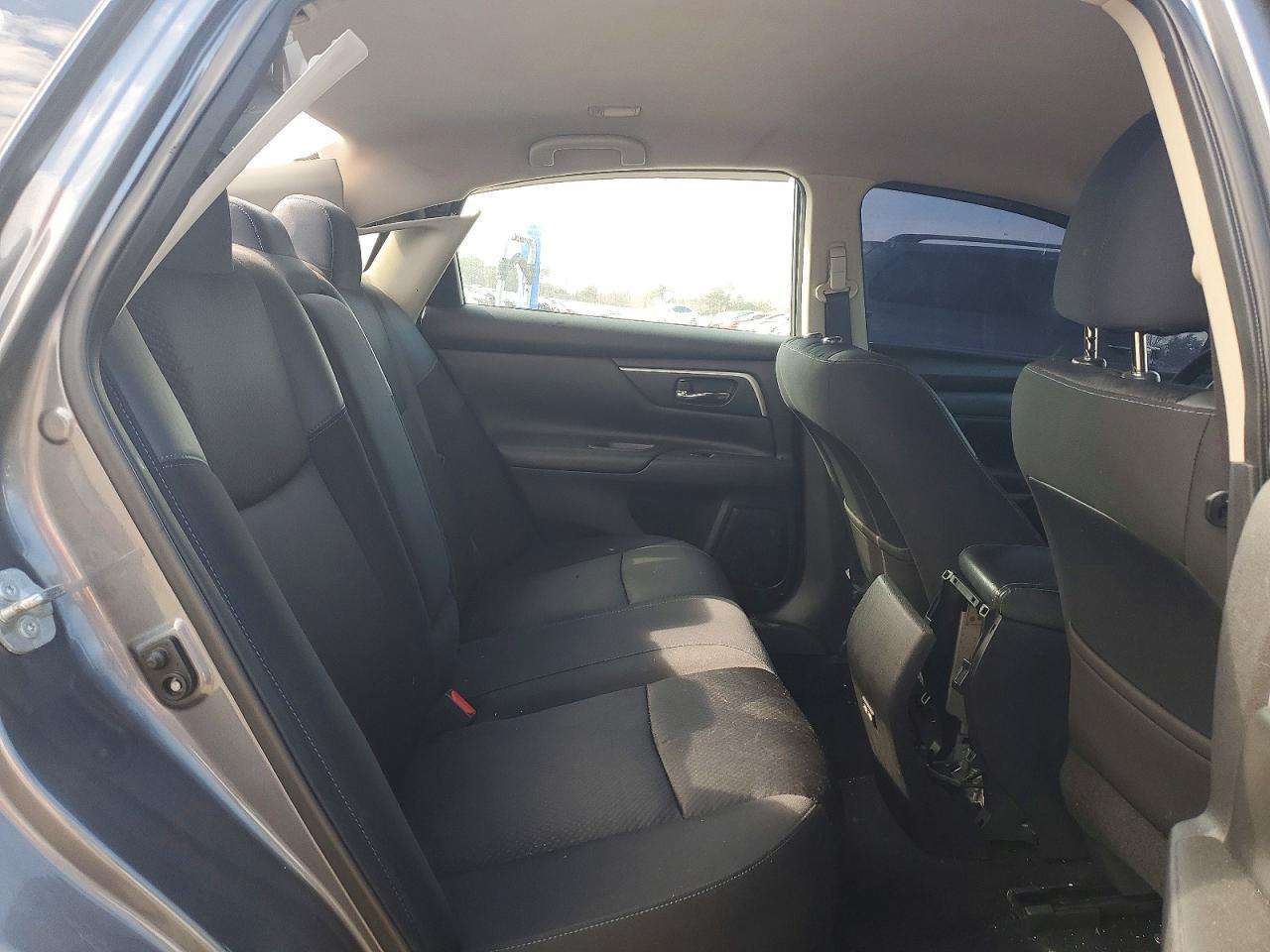 2017 Nissan Altima 2.5 Sr - zdjęcie 10