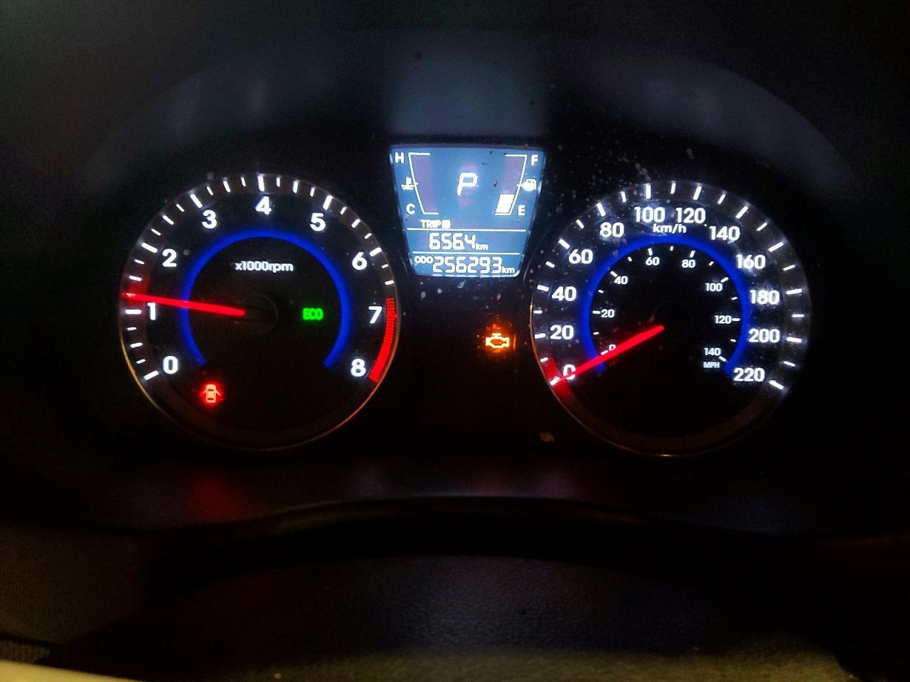 2014 Hyundai Accent Se - zdjęcie 9