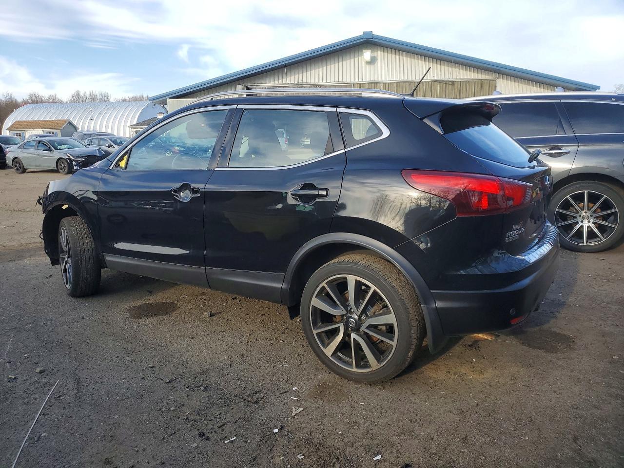 2019 Nissan Rogue Sport Sl - zdjęcie 2