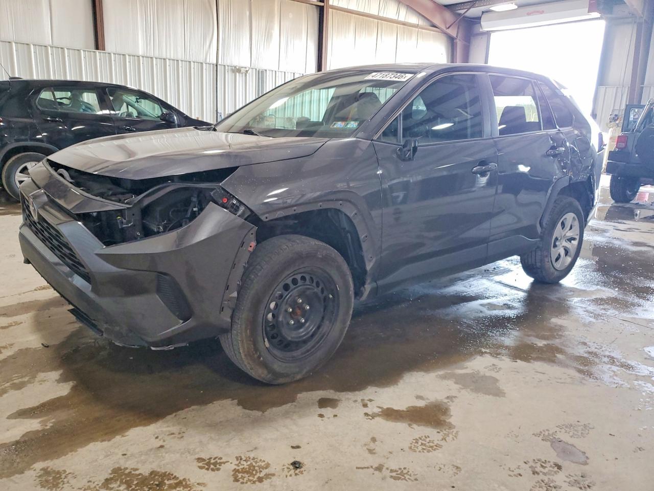 2025 Toyota Rav4 Le - zdjęcie główne