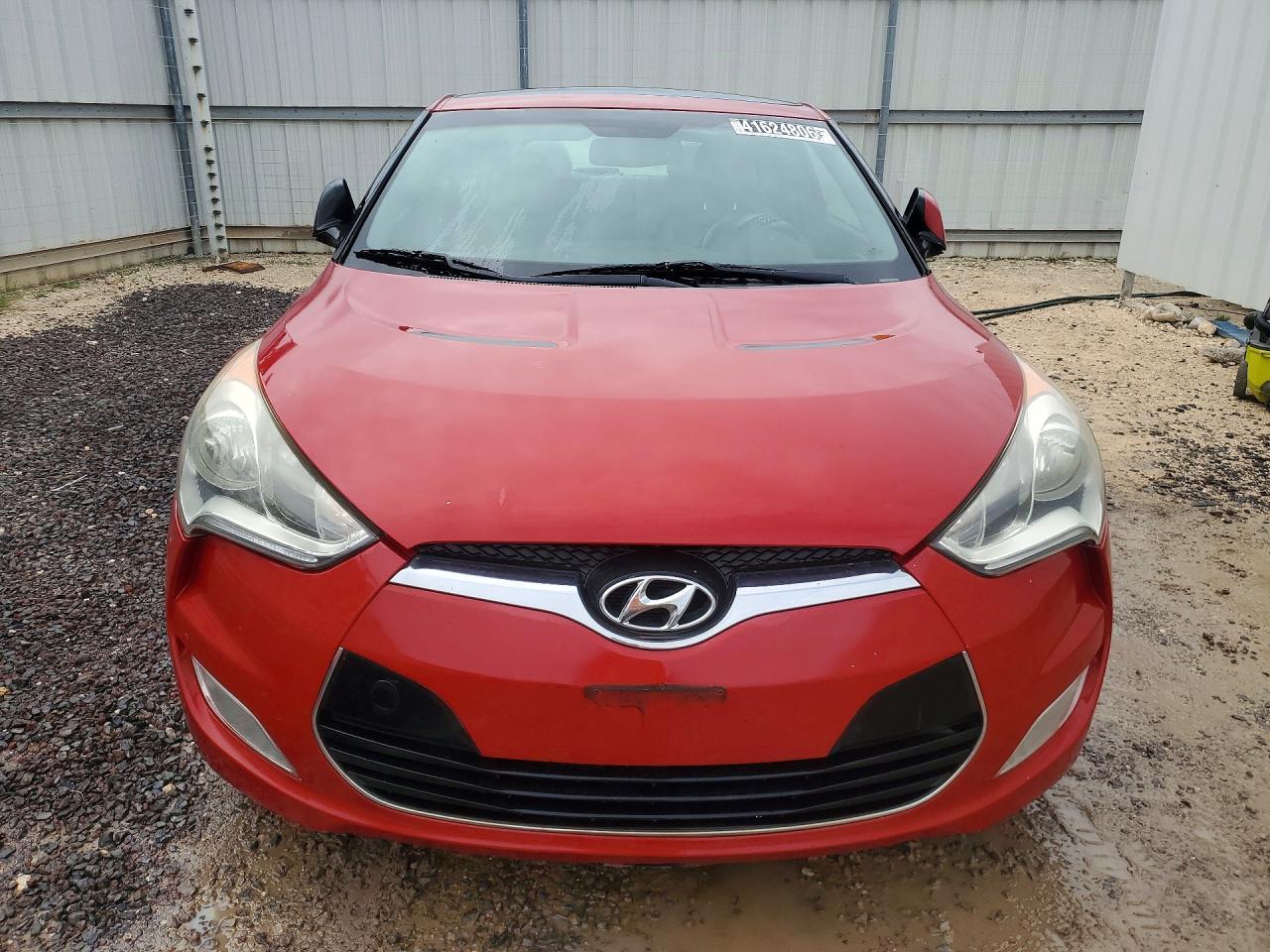 2013 Hyundai Veloster Base - zdjęcie 5