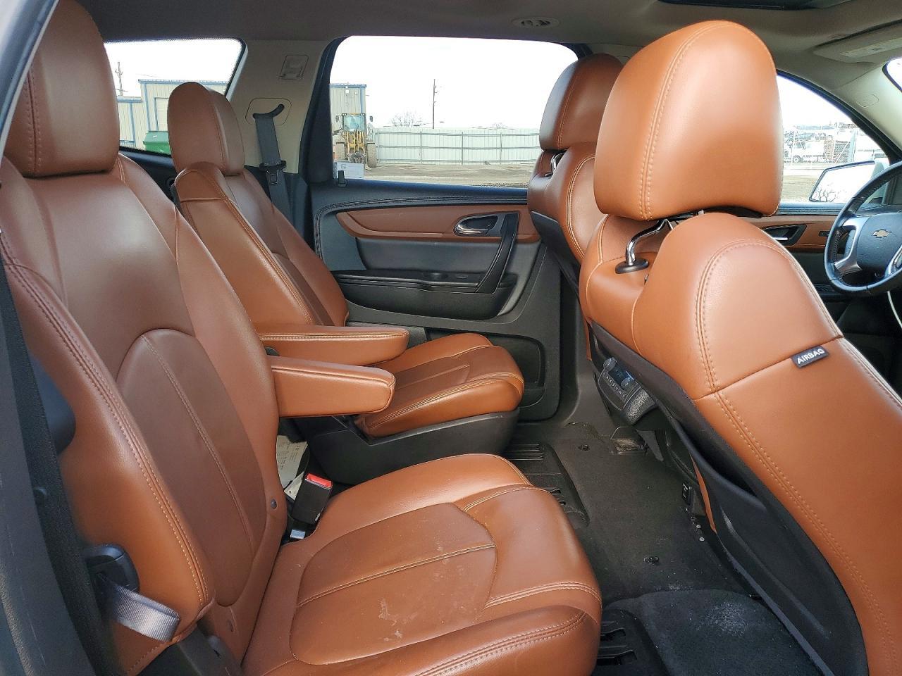 2016 Chevrolet Traverse Lt - zdjęcie 11