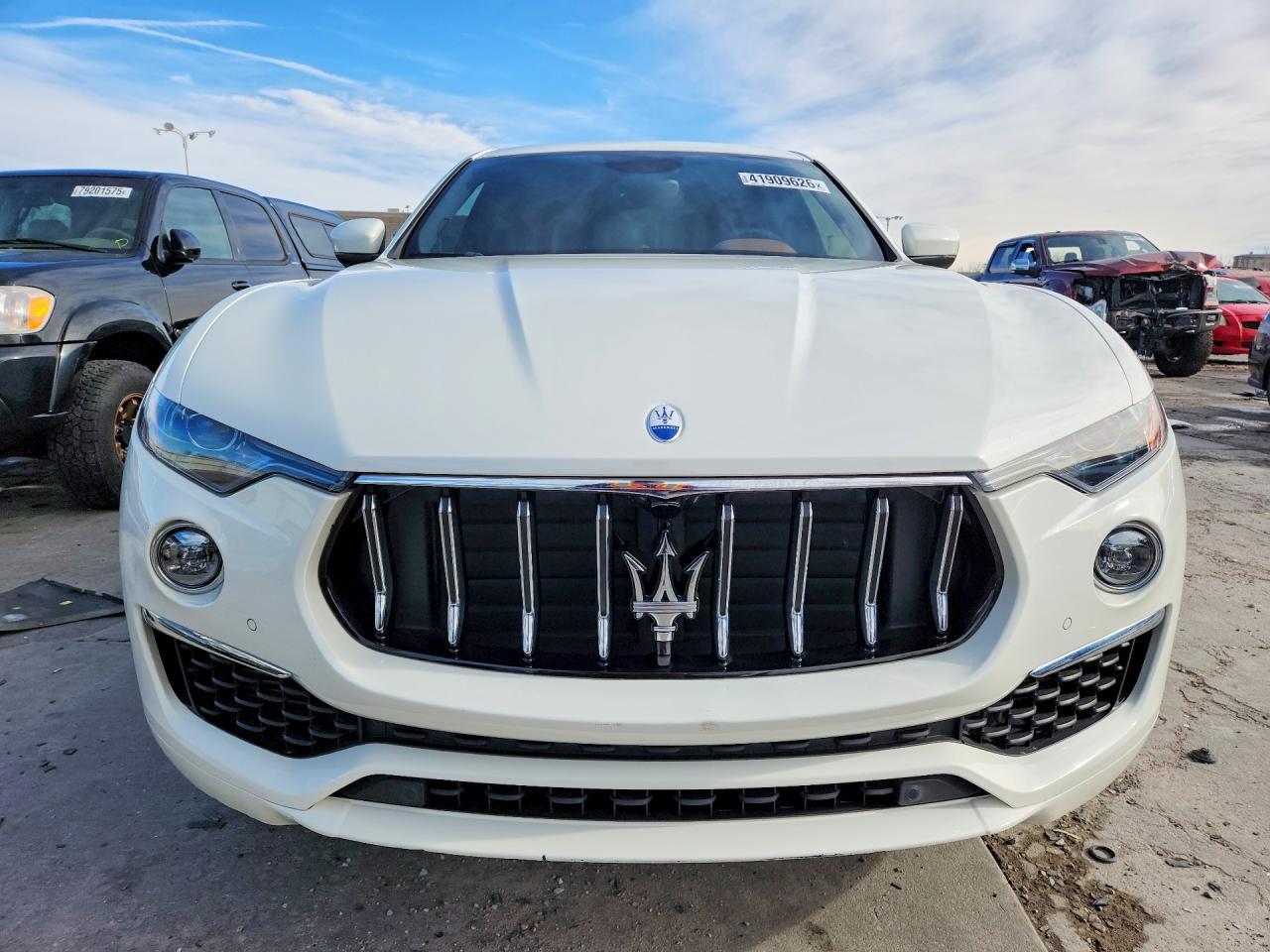 2022 Maserati Levante Base - zdjęcie 5
