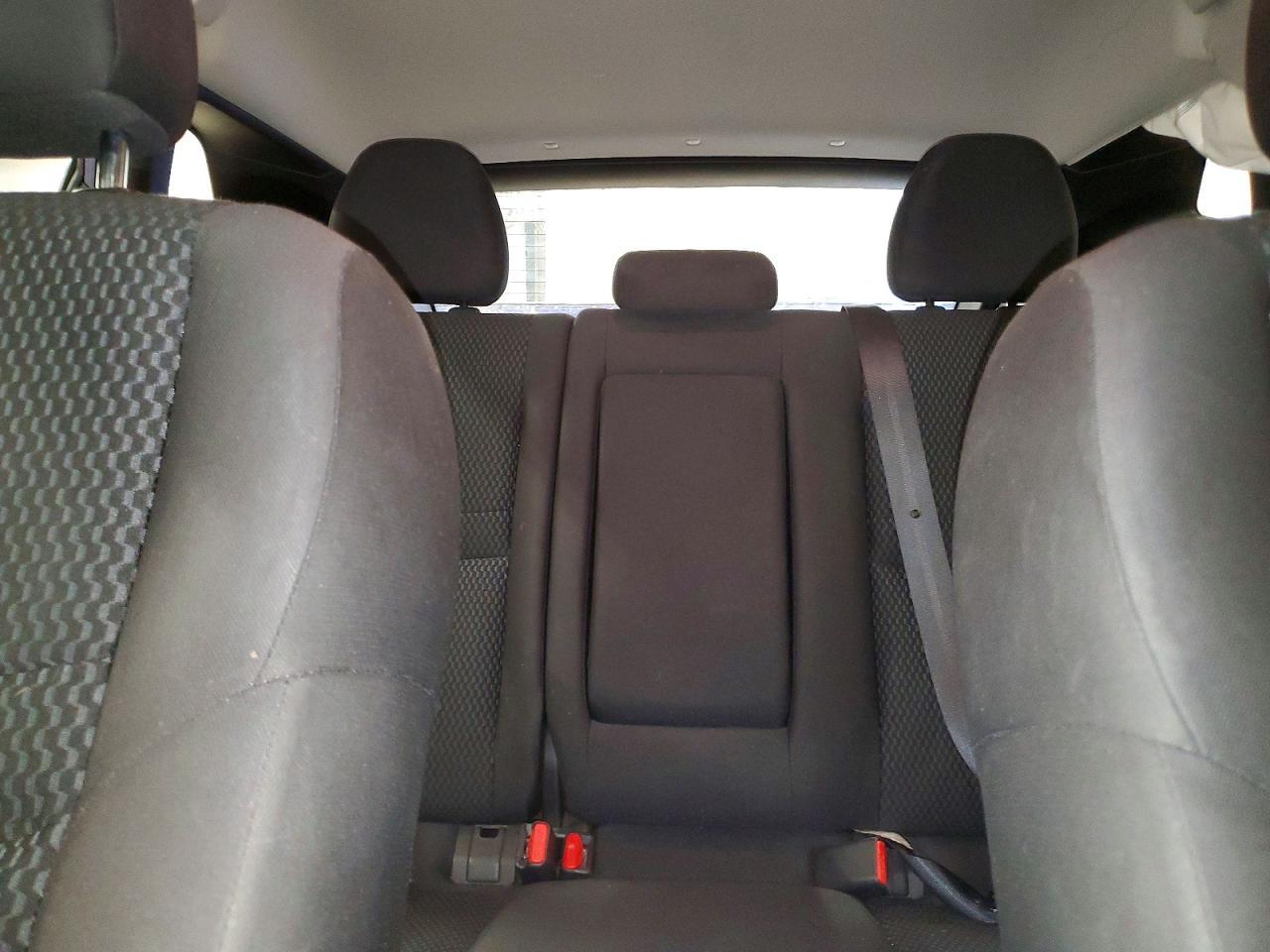 2018 Nissan Rogue Sport S - zdjęcie 10