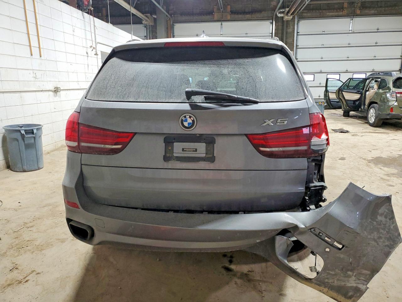 2015 BMW X5 xDrive35I - zdjęcie 6