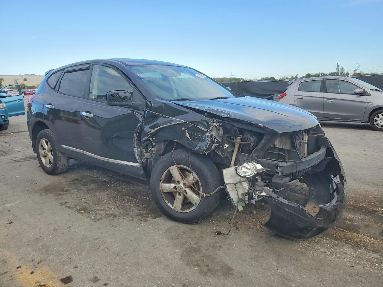 2013 Nissan Rogue S - zdjęcie 4