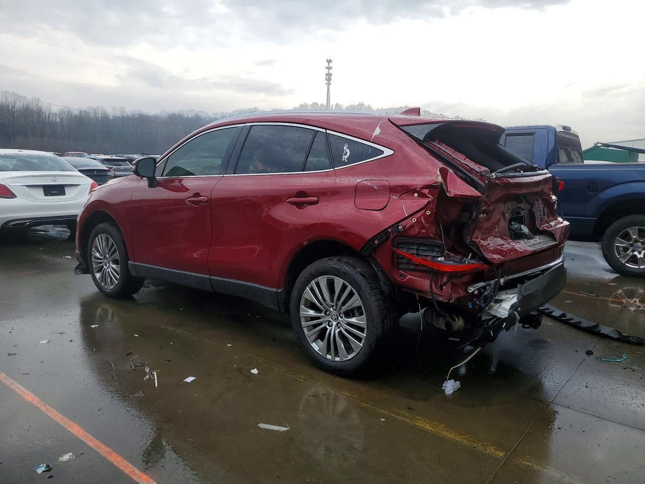 2022 Toyota Venza Xle - zdjęcie 2