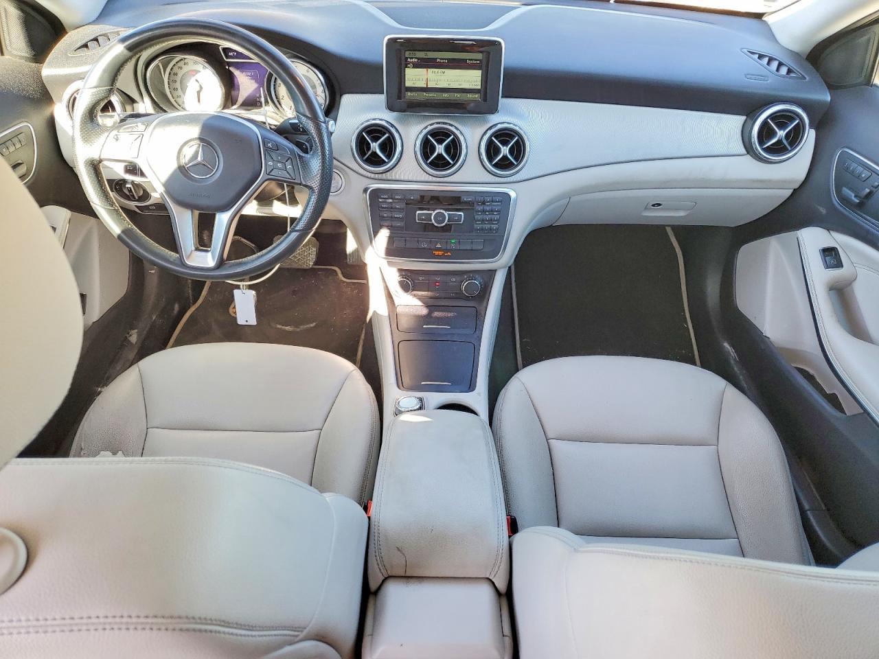 2015 Mercedes-Benz Gla 250 - zdjęcie 8