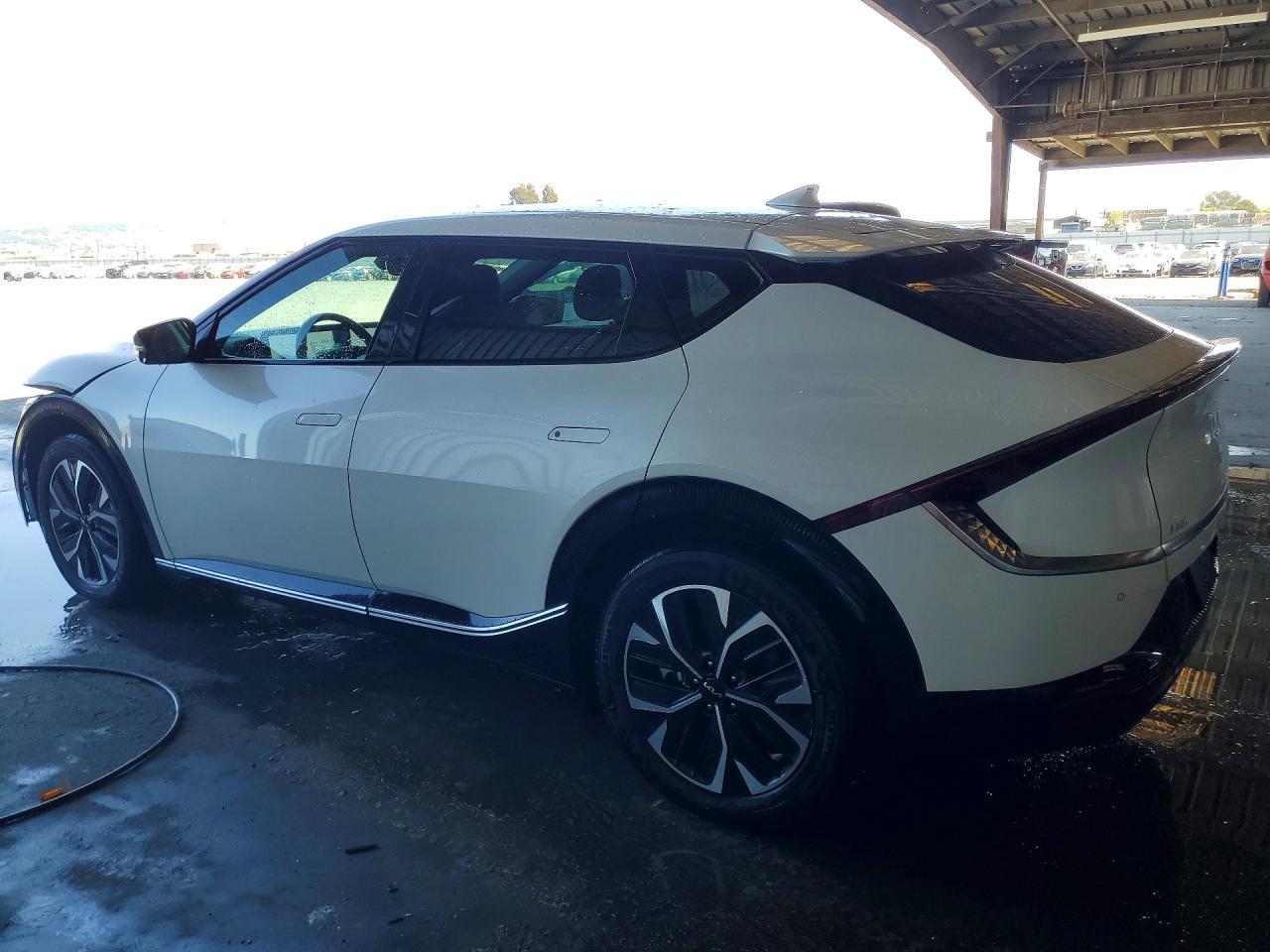 2024 Kia Ev6 Wind - zdjęcie 2