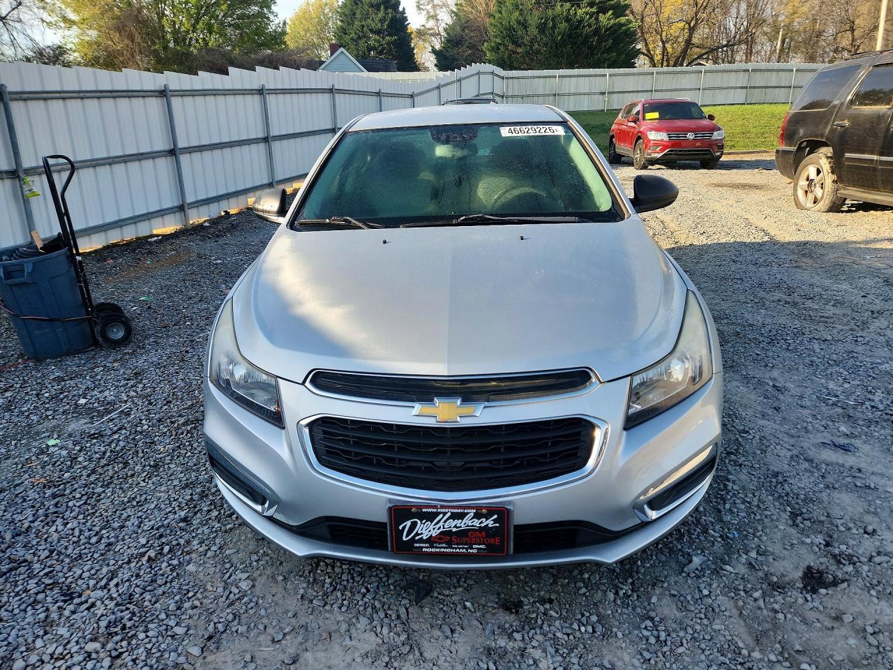 2015 Chevrolet Cruze Ls - zdjęcie 5