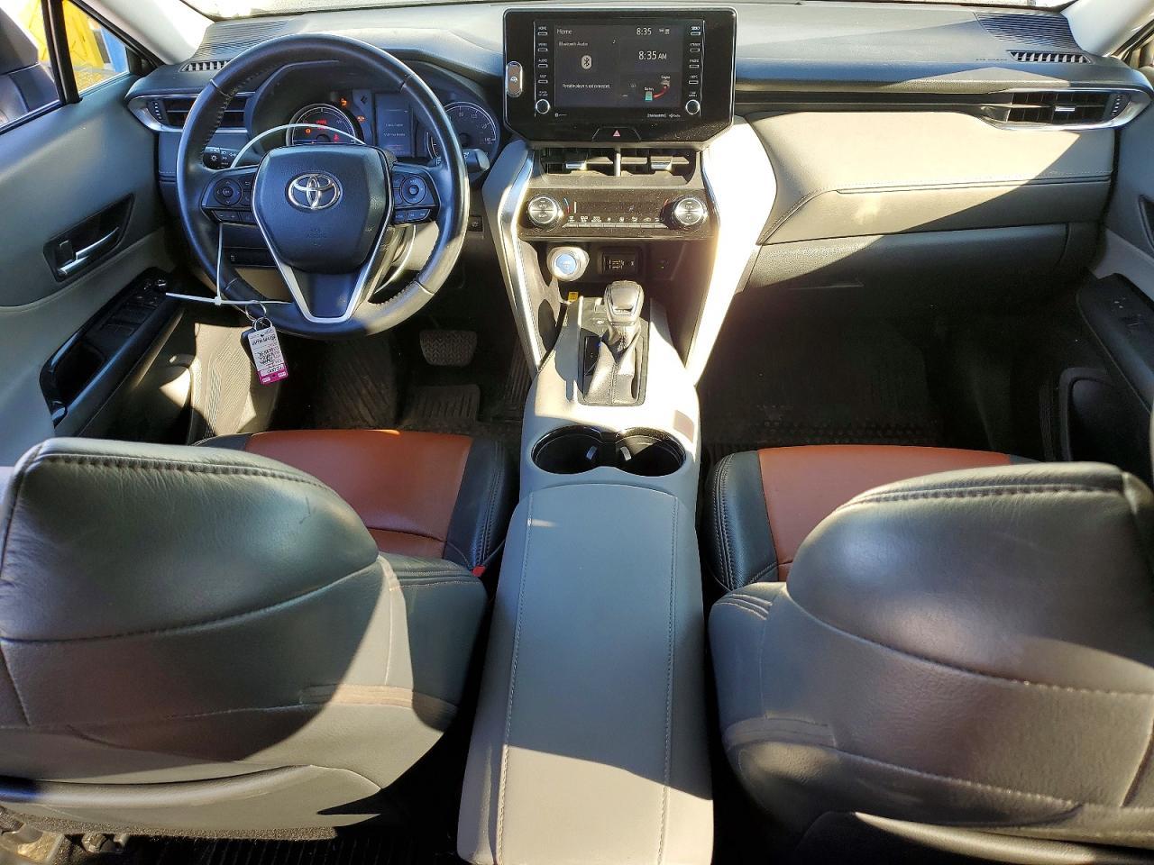 2022 Toyota Venza Le - zdjęcie 8