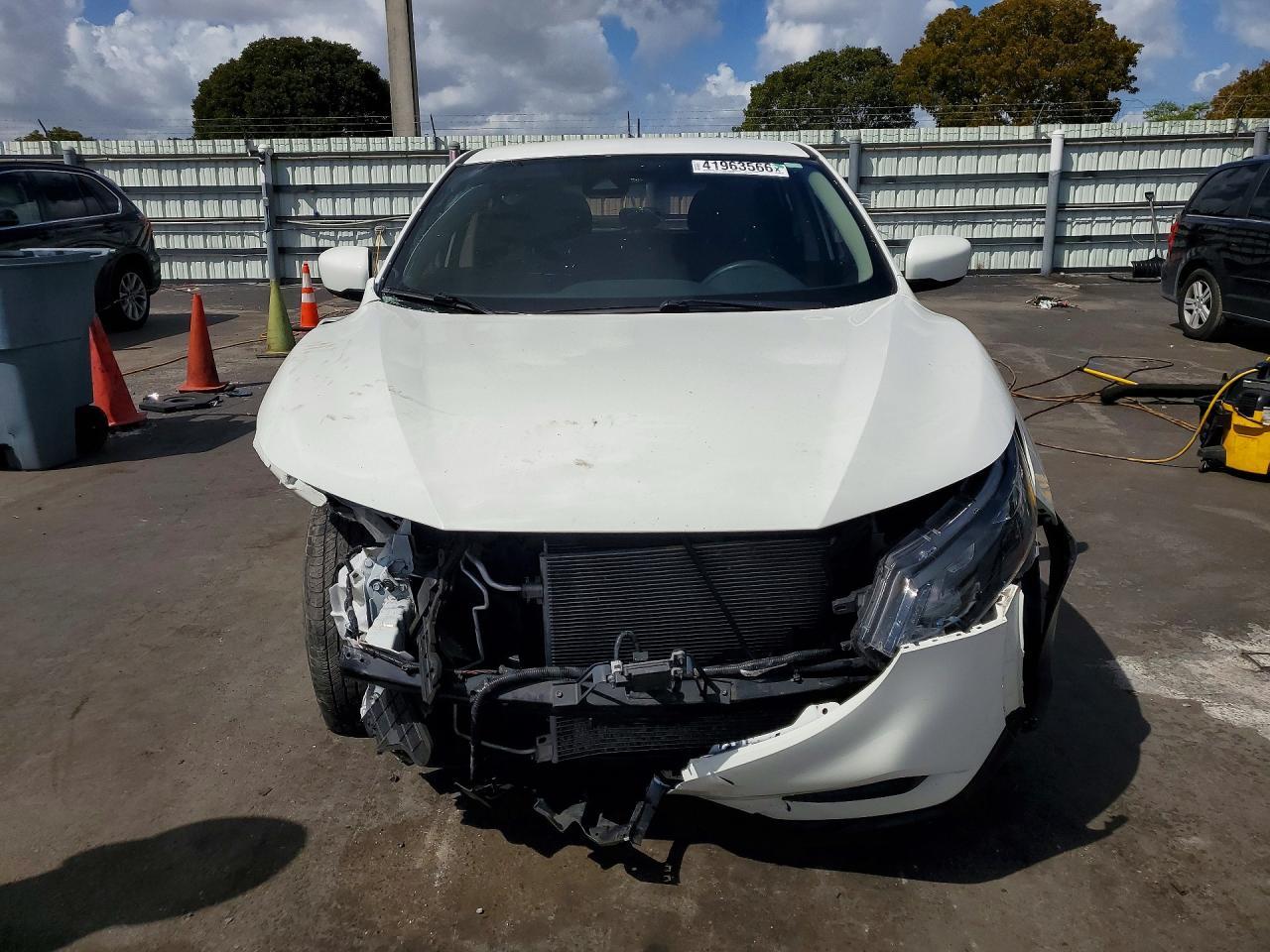 2021 Nissan Rogue Sport S - zdjęcie 5