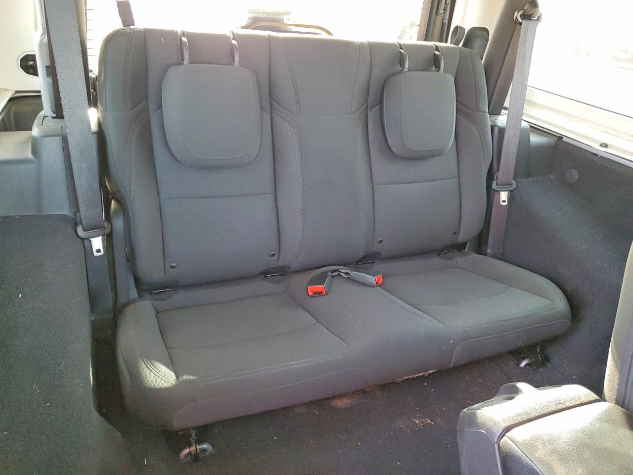 2019 Jeep Wrangler Sport - zdjęcie 10