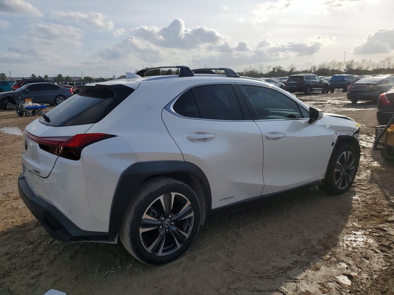 2021 Lexus Ux 250H Base - zdjęcie 3
