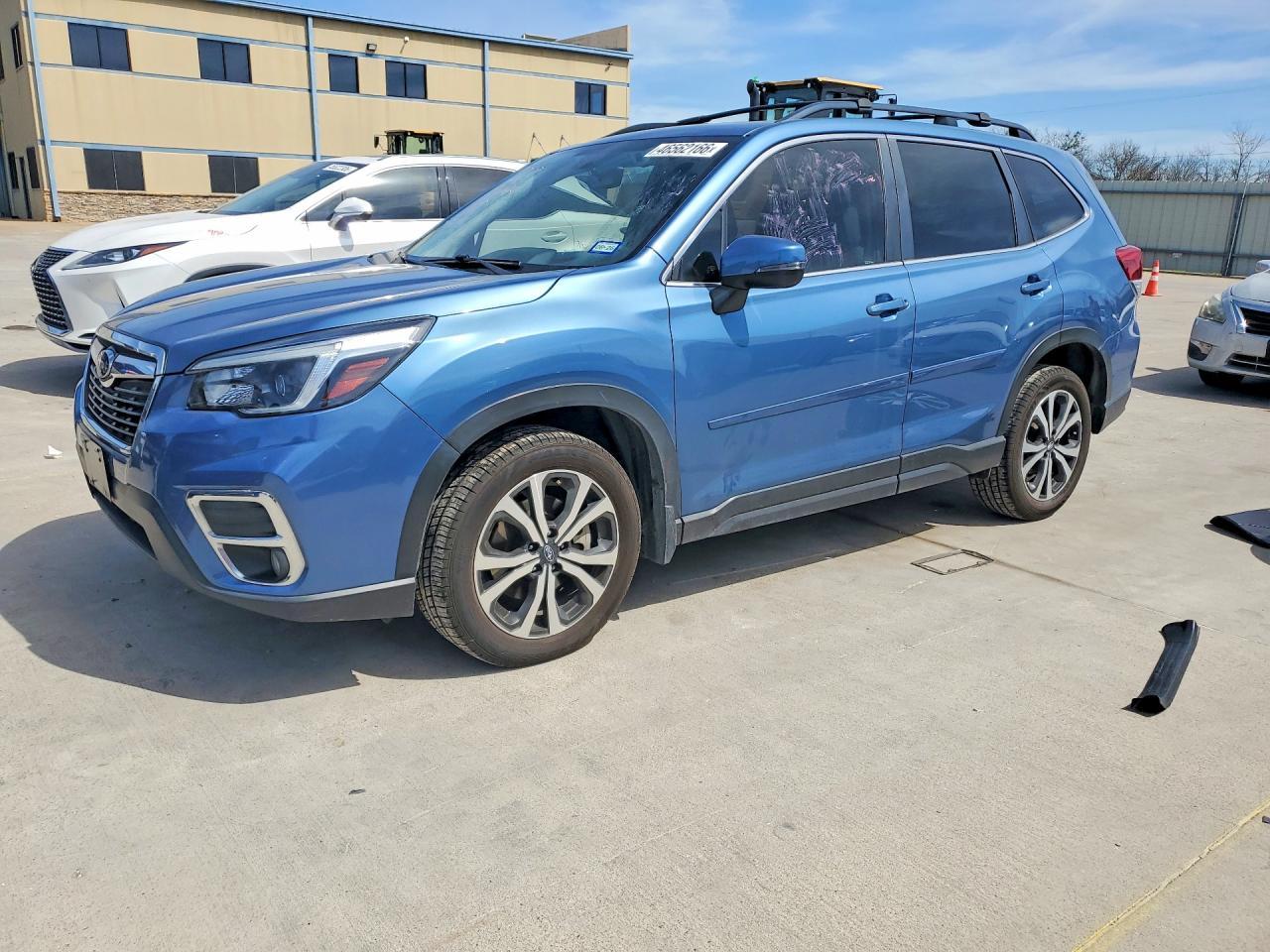 2021 Subaru Forester Limited - zdjęcie główne
