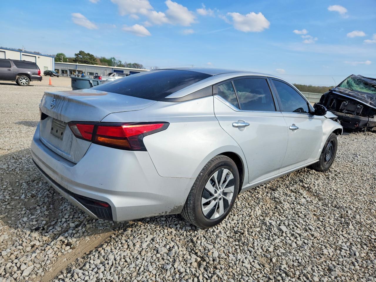 2021 Nissan Altima 2.5 S - zdjęcie 3