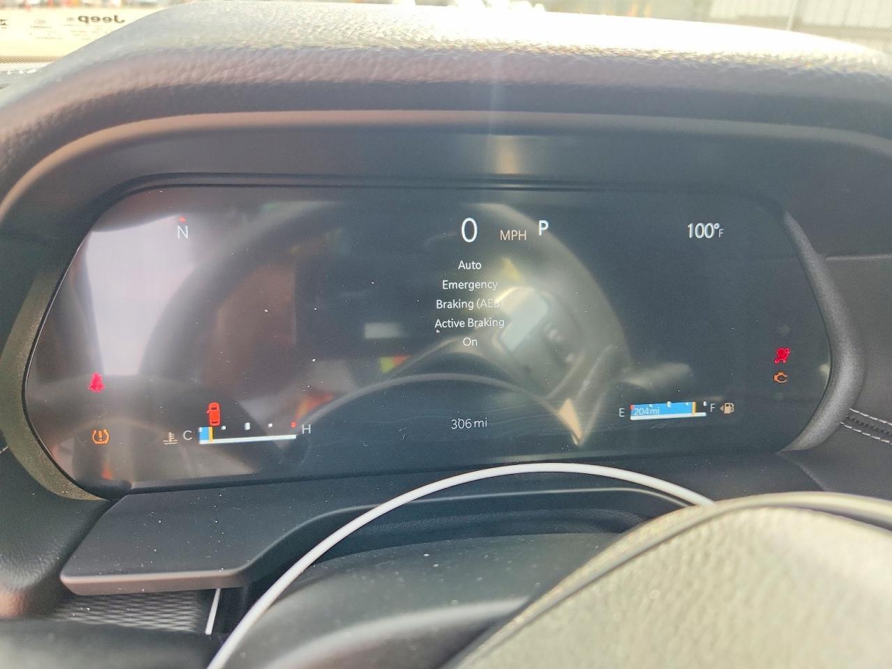 2025 Jeep Grand Cherokee Laredo - zdjęcie 9