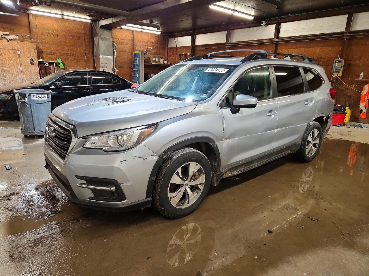 2021 Subaru Ascent Premium - zdjęcie główne