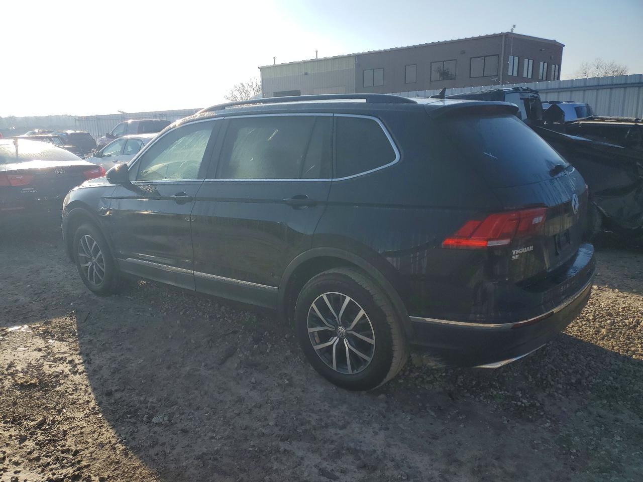 2020 Volkswagen Tiguan Se - zdjęcie 2