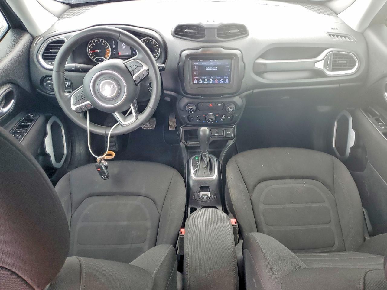 2019 Jeep Renegade Latitude - zdjęcie 8