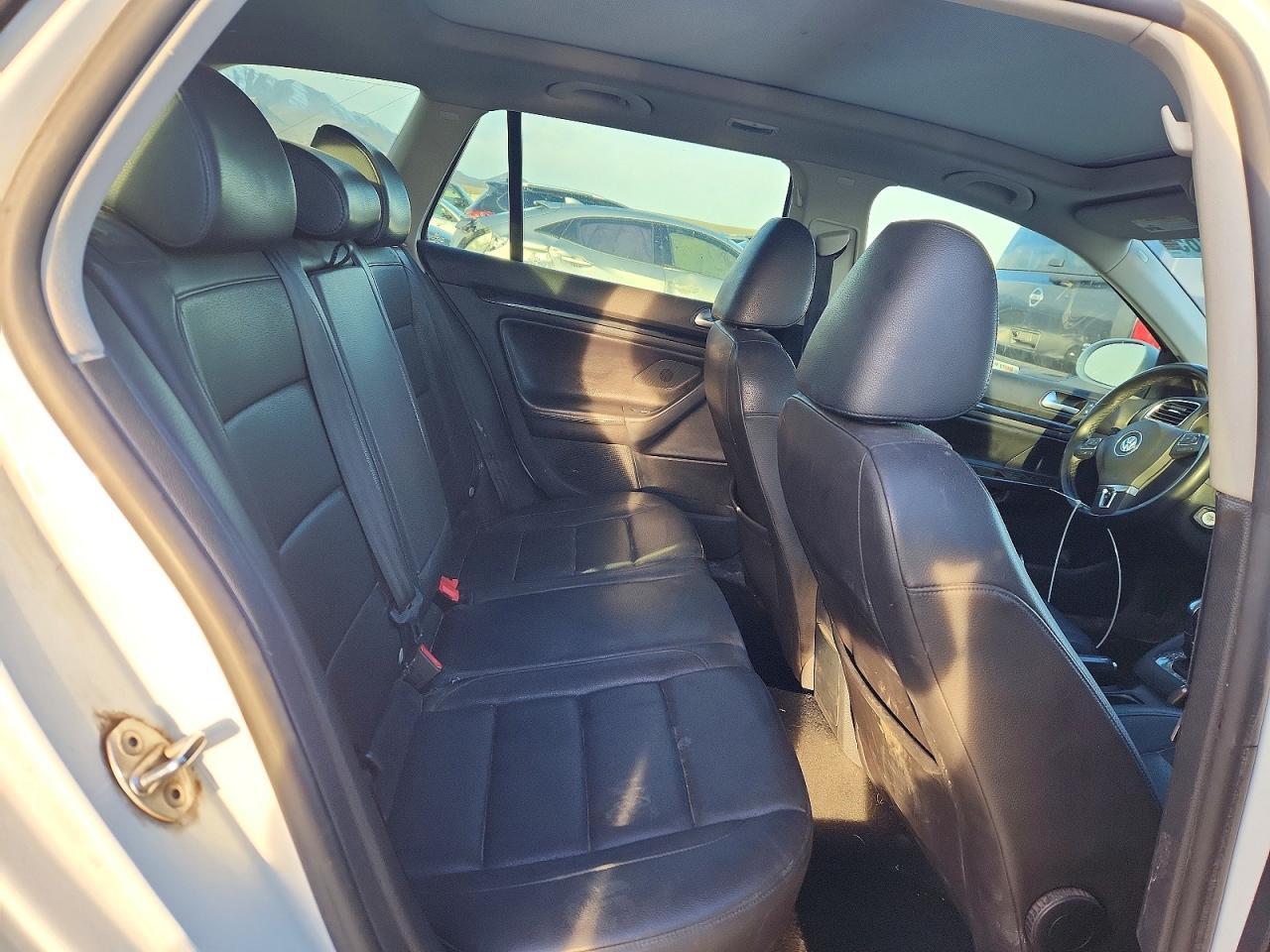 2014 Volkswagen Jetta Tdi - zdjęcie 10