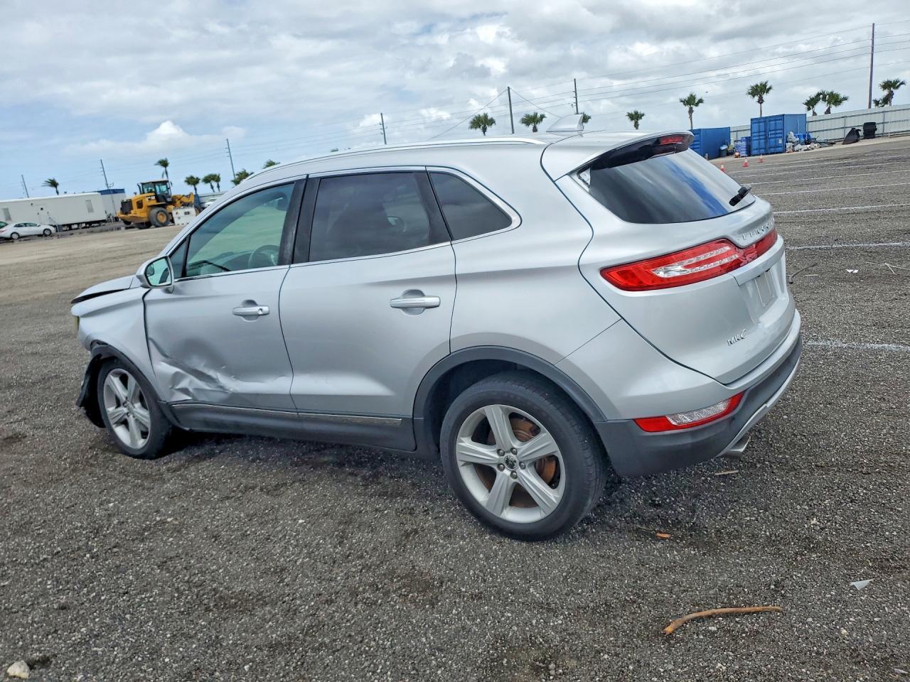 2016 Lincoln Mkc Premiere - zdjęcie 2