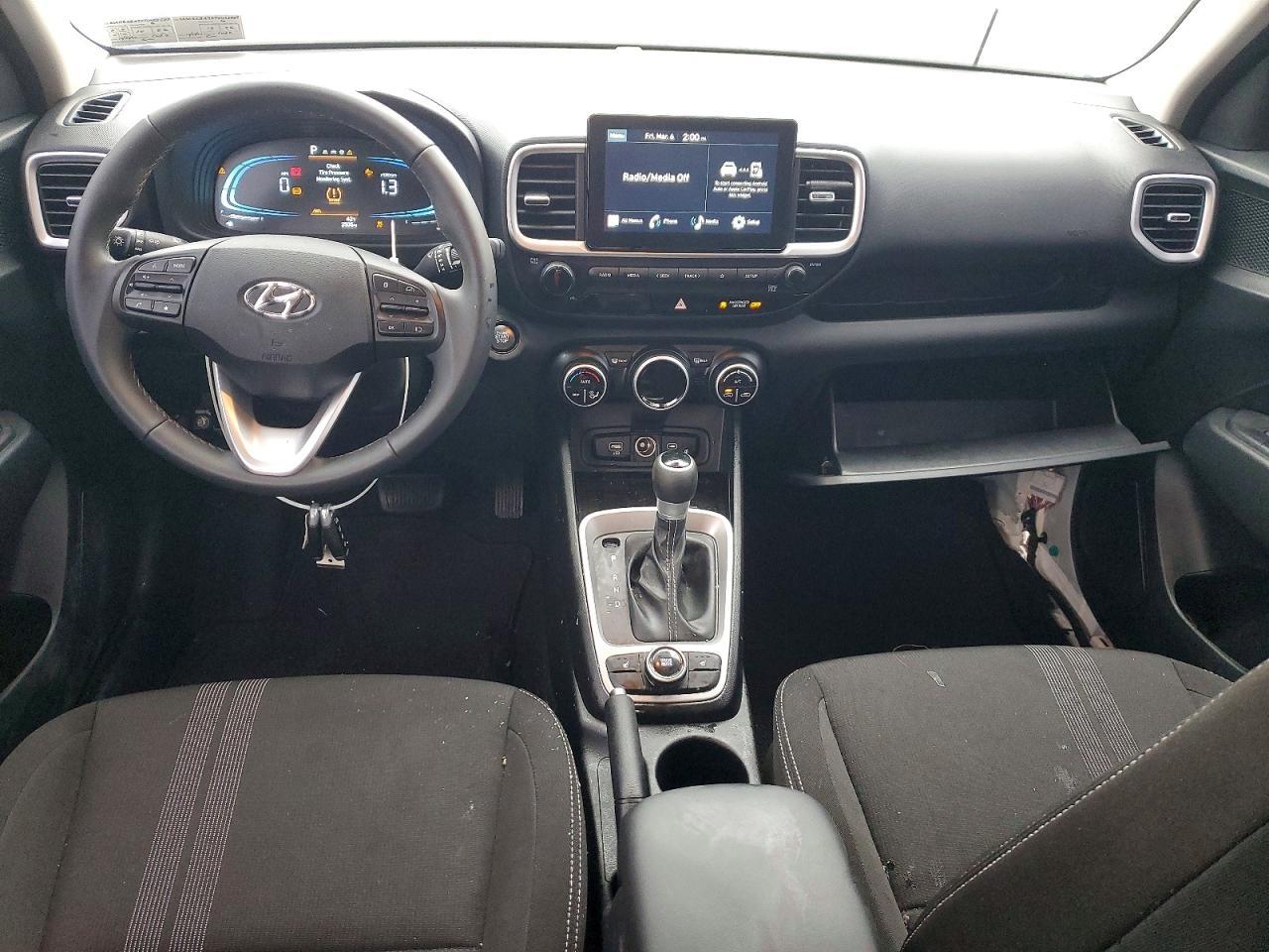 2026 Hyundai Venue Sel - zdjęcie 8