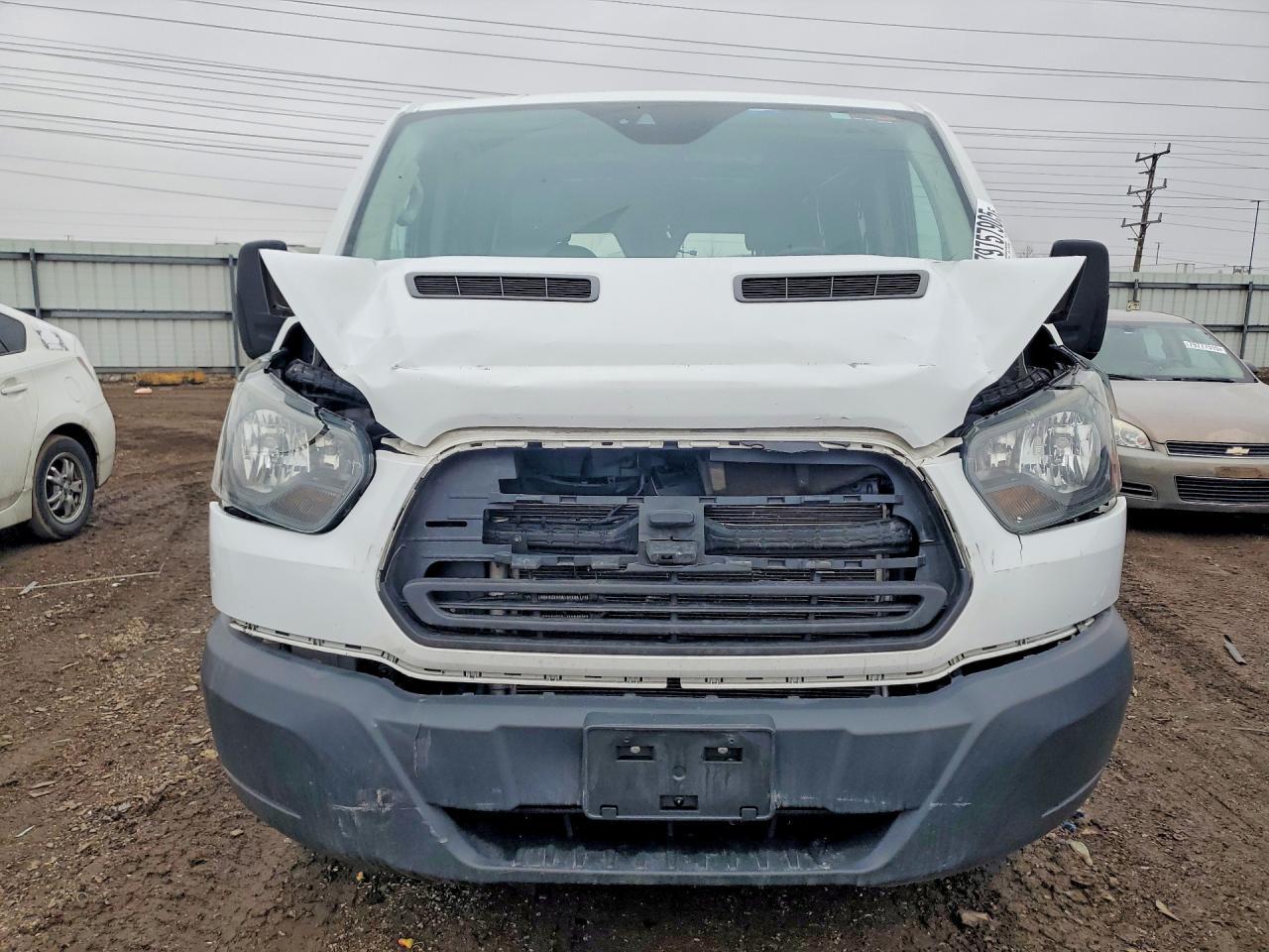 2017 Ford Transit T-250 - zdjęcie 5