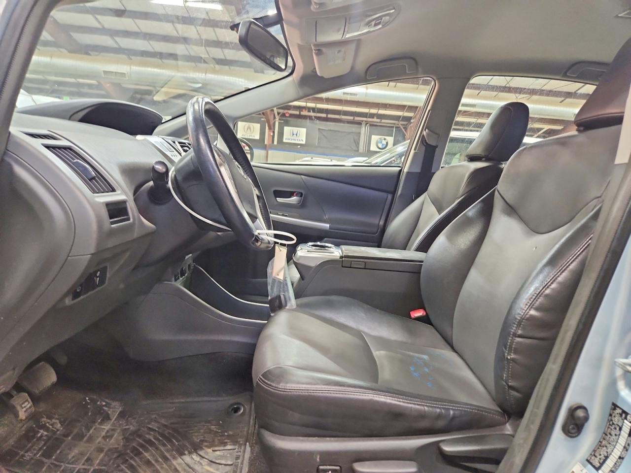 2013 Toyota Prius V Five - zdjęcie 7