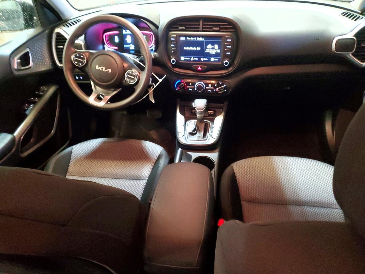 2025 Kia Soul Lx - zdjęcie 8