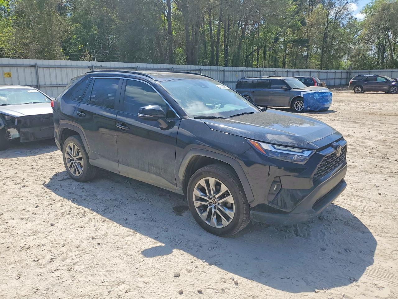 2022 Toyota Rav4 Xle Premium - zdjęcie 4