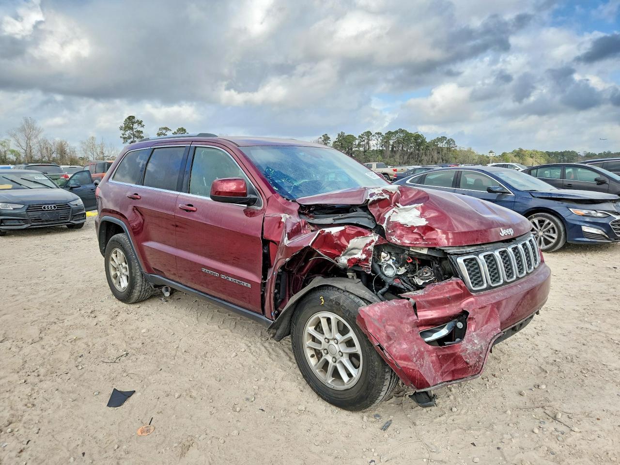 2018 Jeep Grand Cherokee Laredo - zdjęcie 4