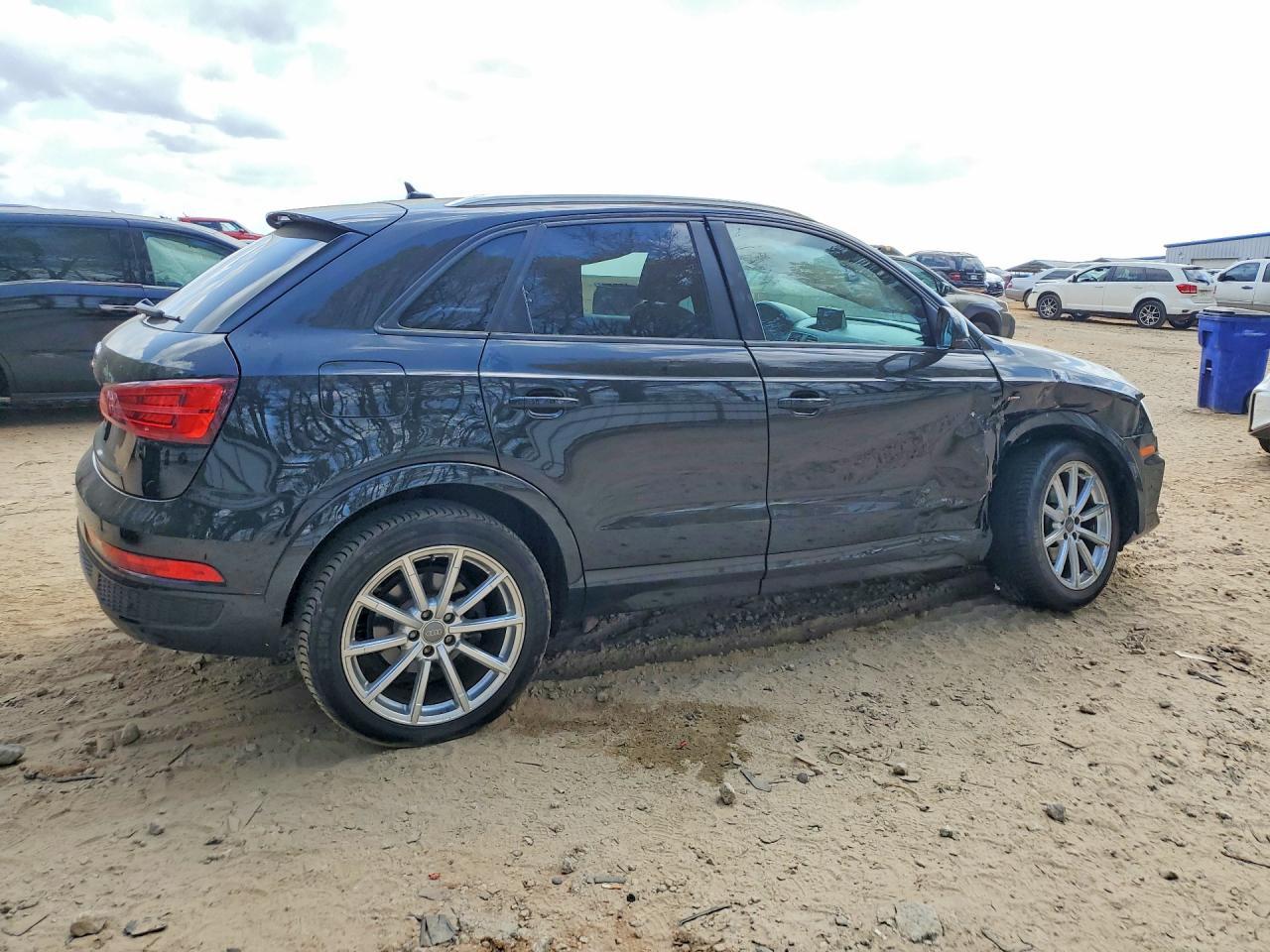 2018 Audi Q3 Premium - zdjęcie 3