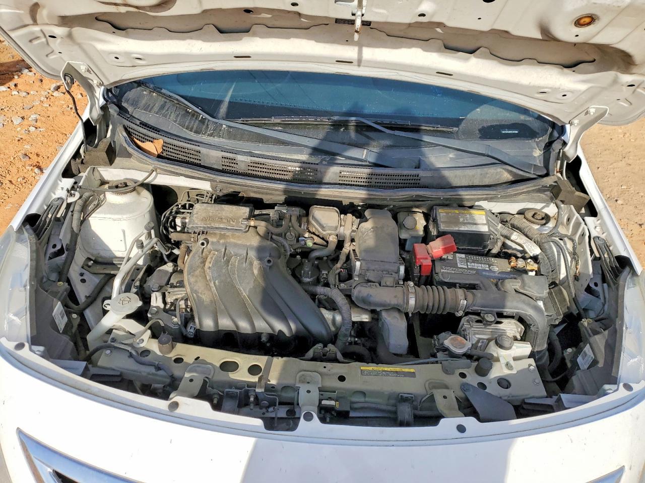 2015 Nissan Versa 1.6 S Plus - zdjęcie 11