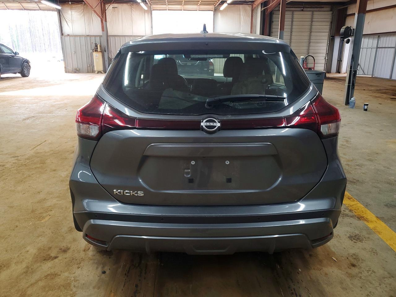 2024 Nissan Kicks S - zdjęcie 6