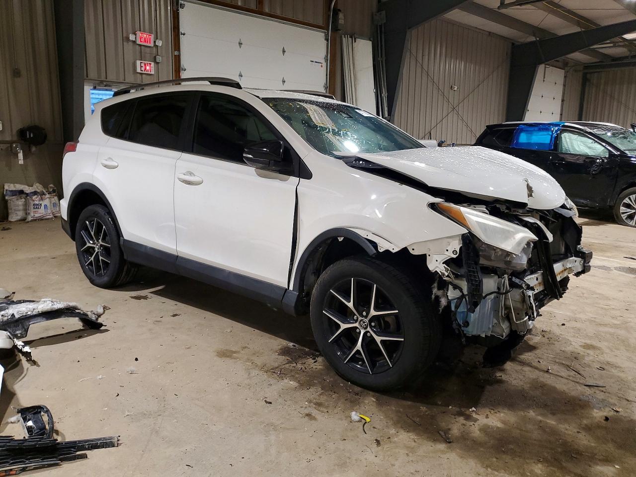 2017 Toyota Rav4 Se - zdjęcie 4