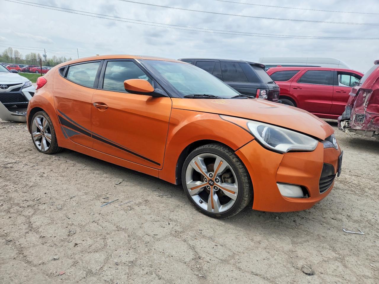 2013 Hyundai Veloster Base - zdjęcie 4