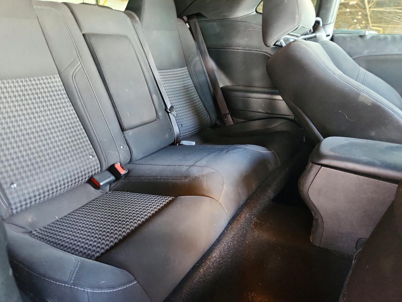 2022 Dodge Challenger Sxt - zdjęcie 10