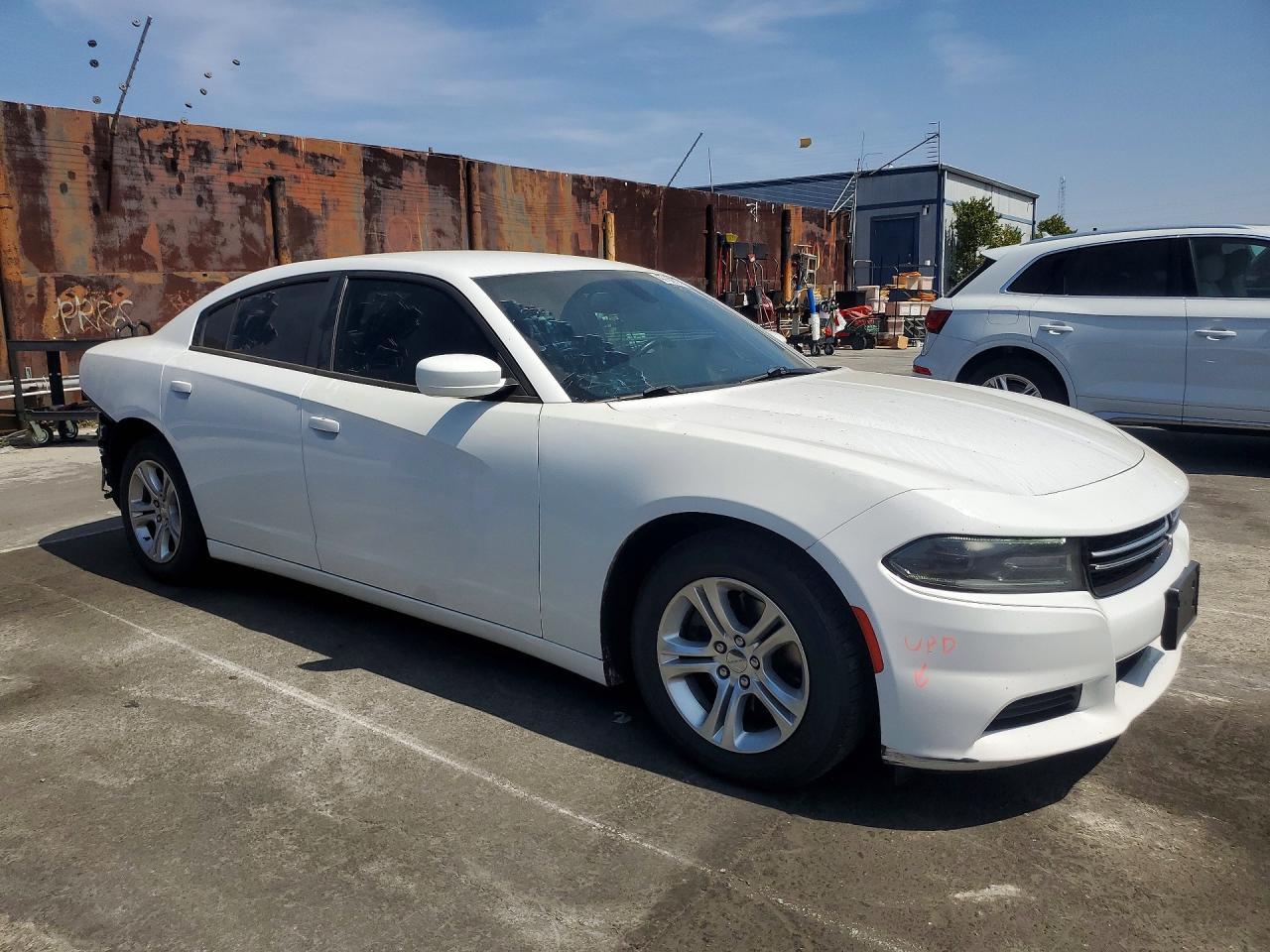 Dodge Charger - zdjęcie 4
