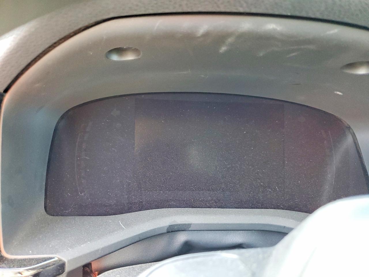 2025 Toyota Camry Le - zdjęcie 9