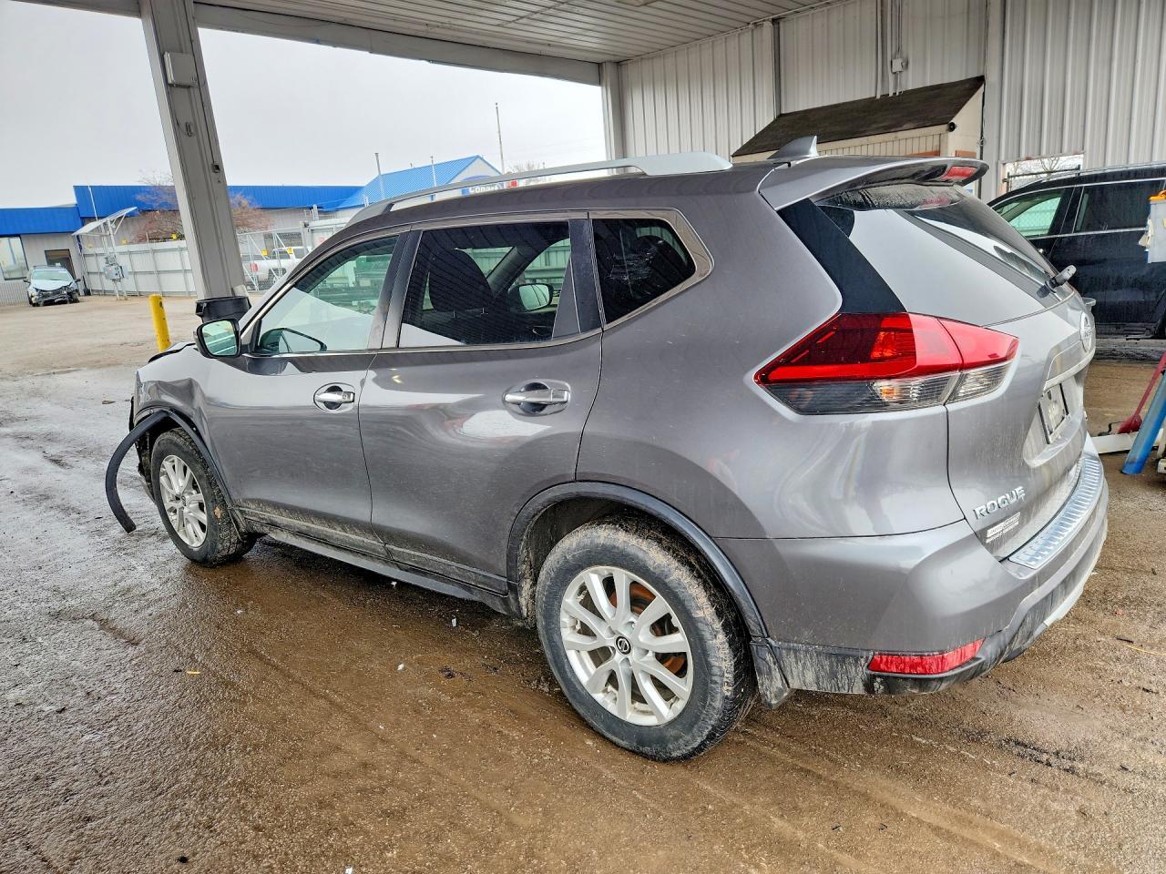 2019 Nissan Rogue S - zdjęcie 2
