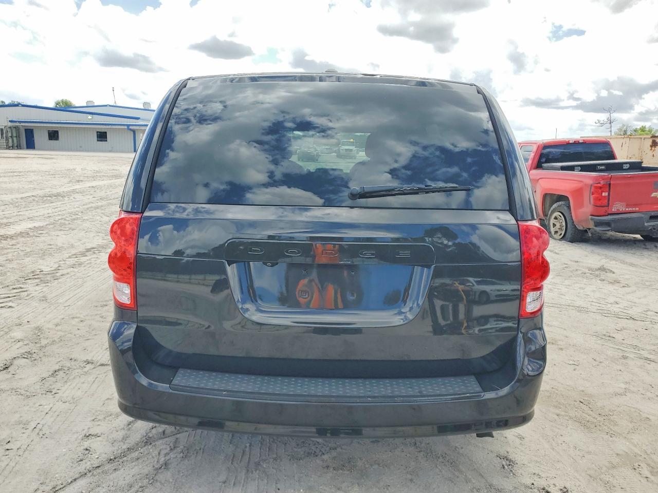 2020 Dodge Grand Caravan Gt - zdjęcie 6