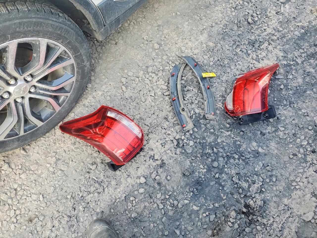 2017 Mitsubishi Outlander Se - zdjęcie 13