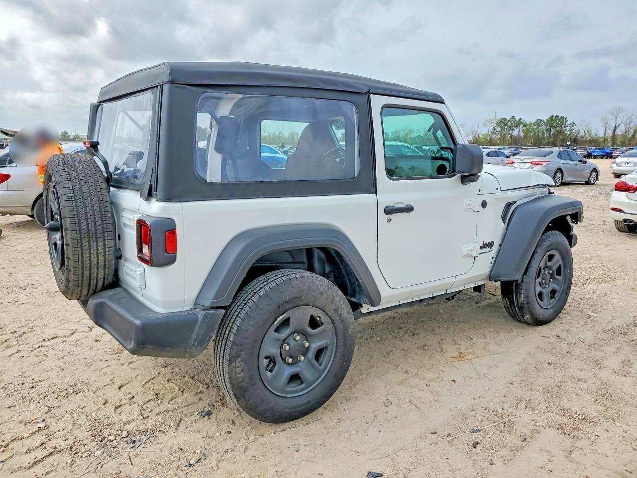 2025 Jeep Wrangler Sport - zdjęcie 3