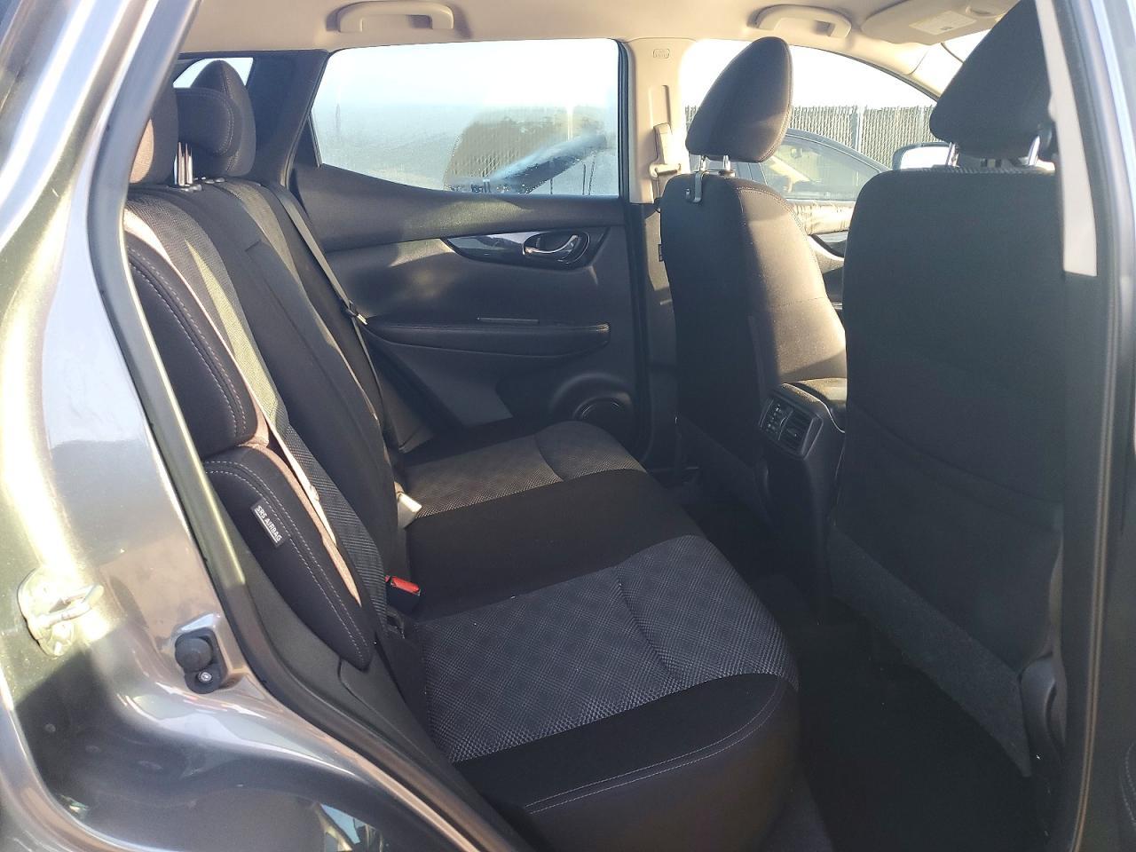 2020 Nissan Rogue Sport Sv - zdjęcie 11