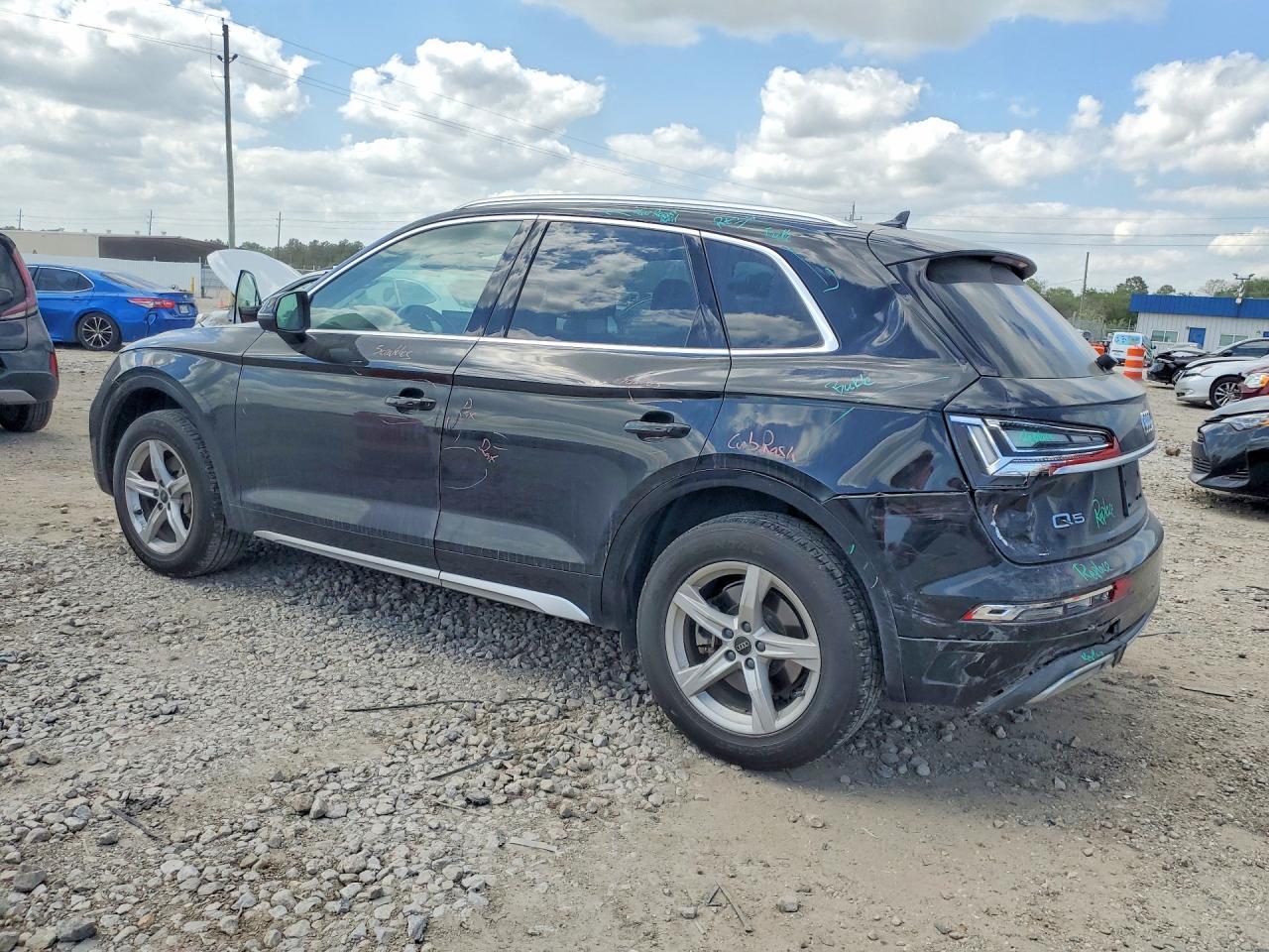 2021 Audi Q5 Premium - zdjęcie 2