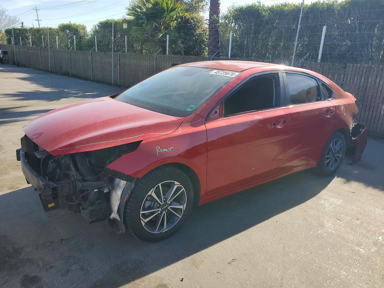 2022 Kia Forte Lxs - zdjęcie główne