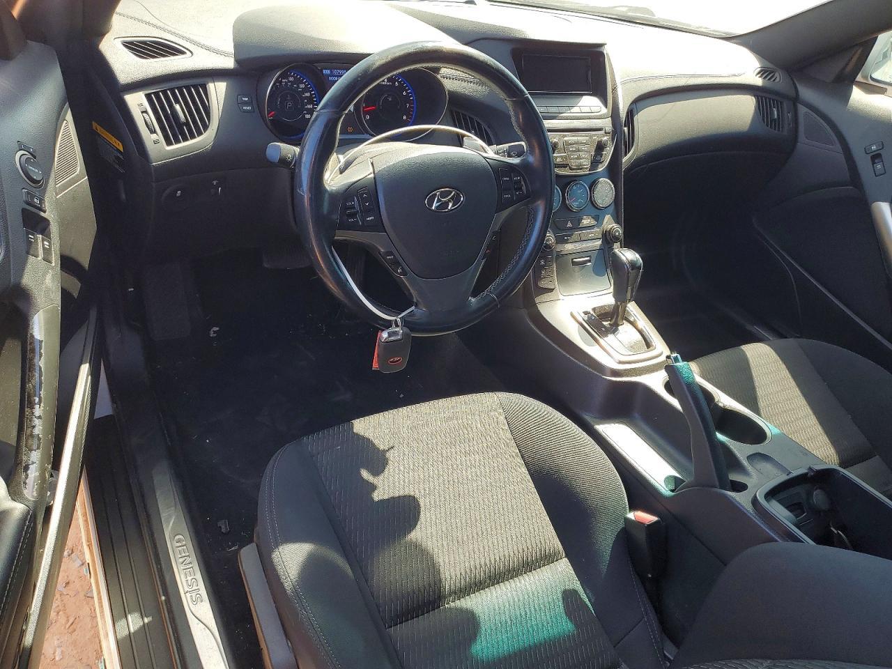 2016 Hyundai Genesis Coupe 3.8 - zdjęcie 8