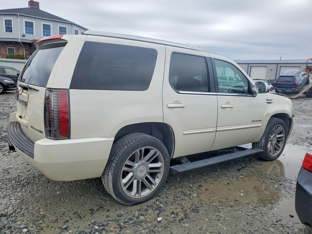 2014 Cadillac Escalade Premium - zdjęcie 3