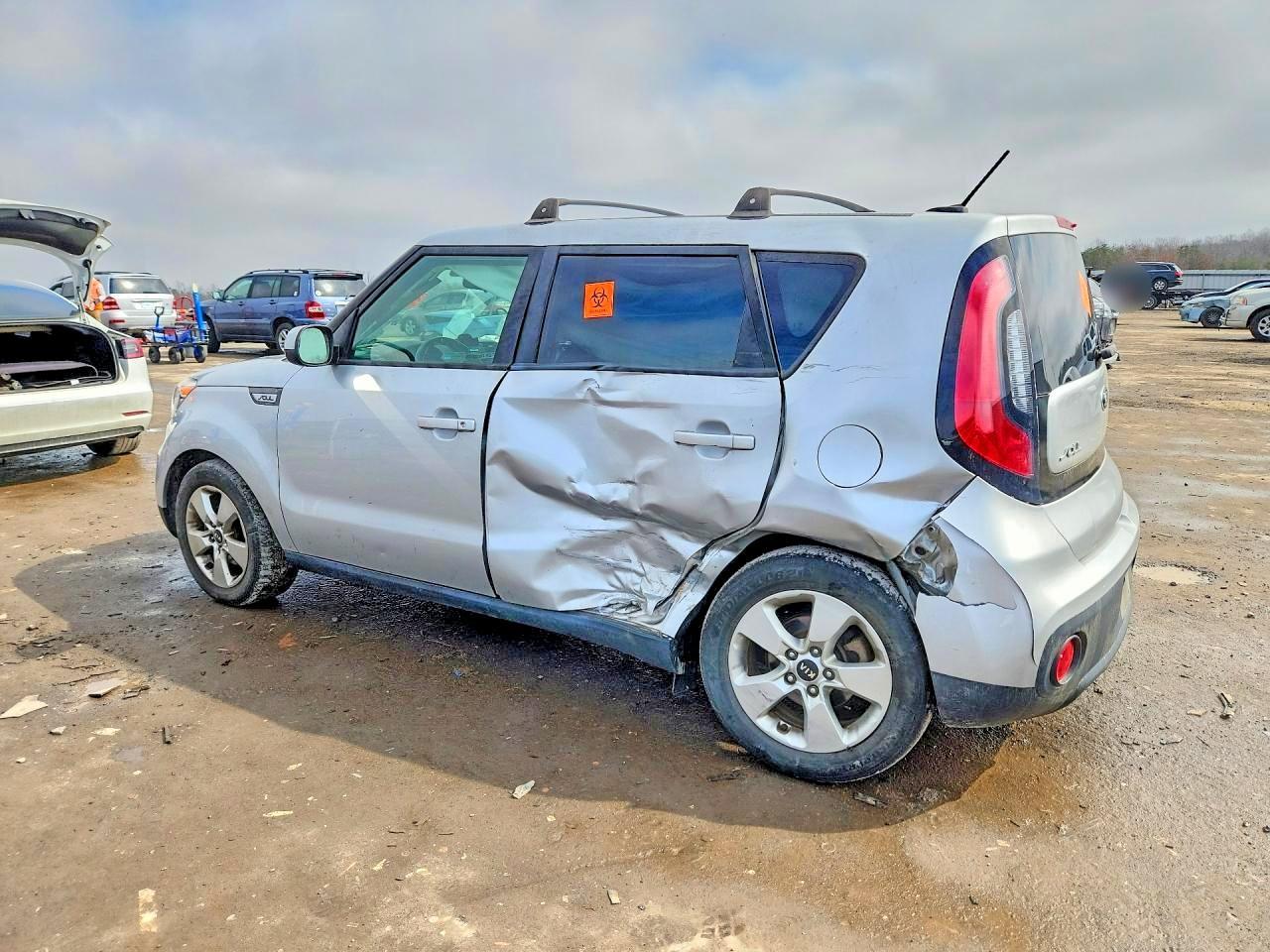 2018 Kia Soul Base - zdjęcie 2